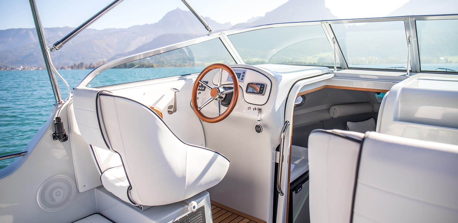 Marian Boats Capriole 700